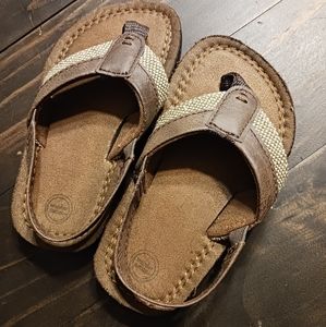 Wonder nation toddler boy sandals 7-8